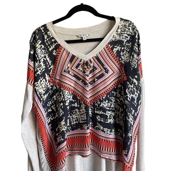 Cabi Tribal Tee Aztec Silk Panel Cream V-neck Tee Size XS Boho Scarf #768 - Picture 4 of 9